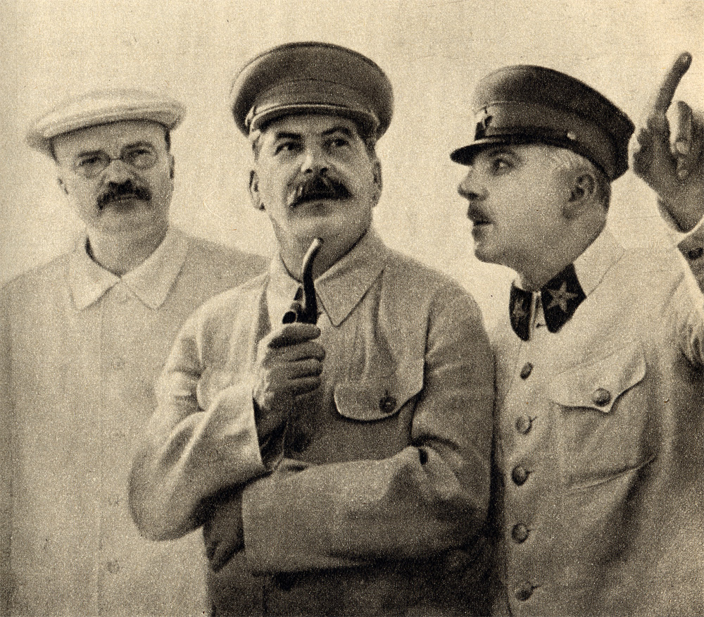 В СК РФ подано заявление на Сталина и других советских чиновников в связи с массовыми депортациями народов